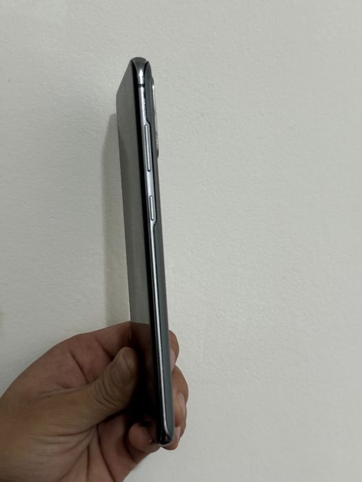 Samsung galaxy S20 + 5 G ideal hamma joyi radnoy