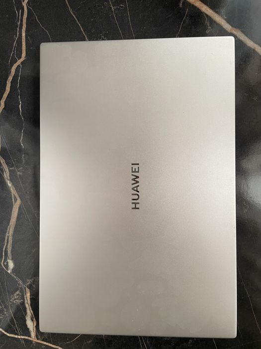 Ноутбук Huawei MateBook