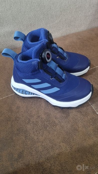 Ботинки adidas на мальчика