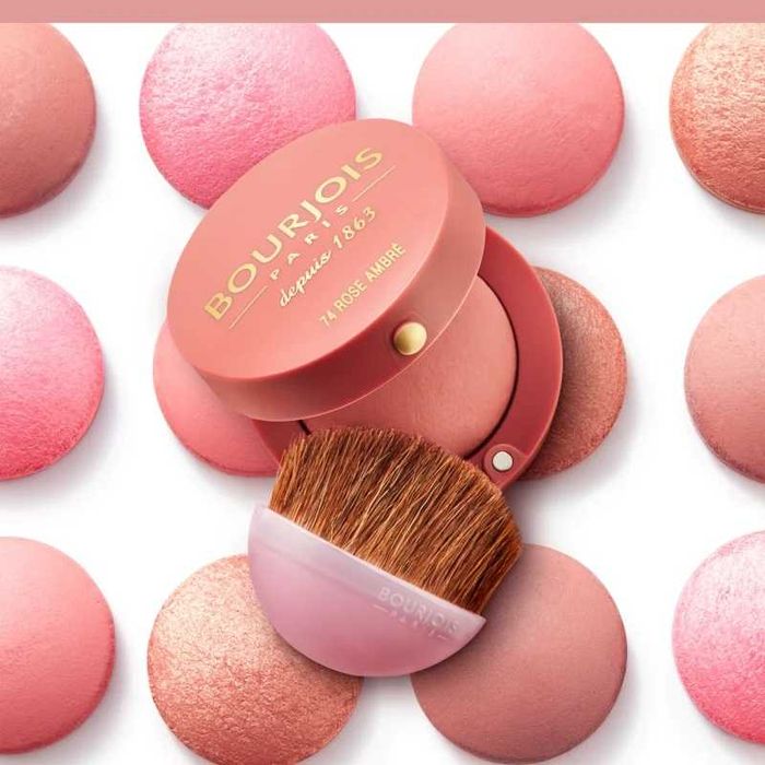Руж с четка и огледало Bourjois