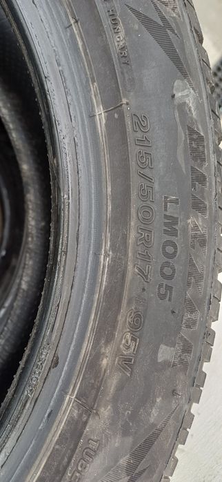 Cauciucuri iarna 215/50/17