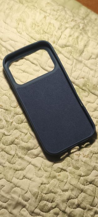 iPhone 17 pro  Dark blue matt