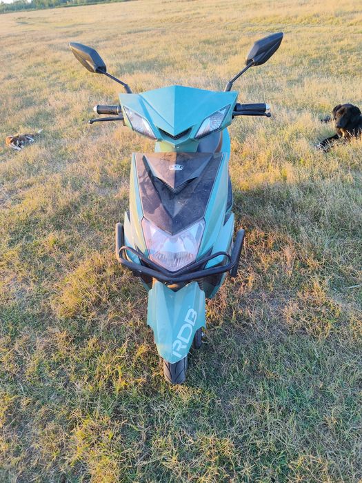 Vînd scuter electric chilia plus