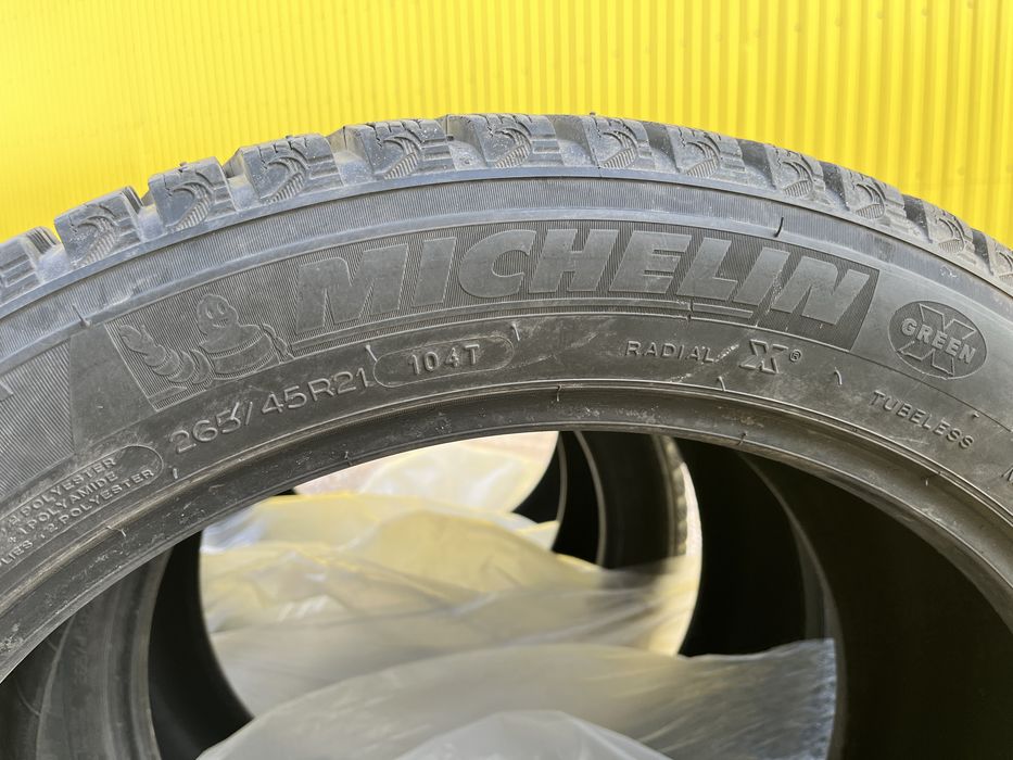 Michelin 265/45/21