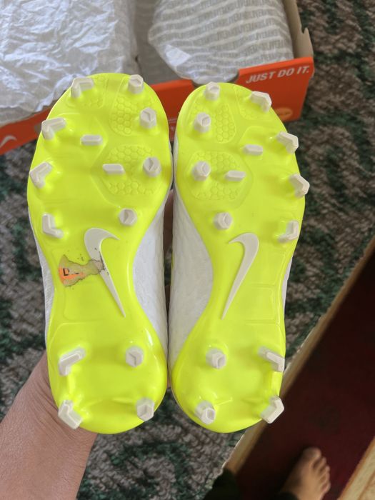 NIKE HYPERVENOM 100% оригинал