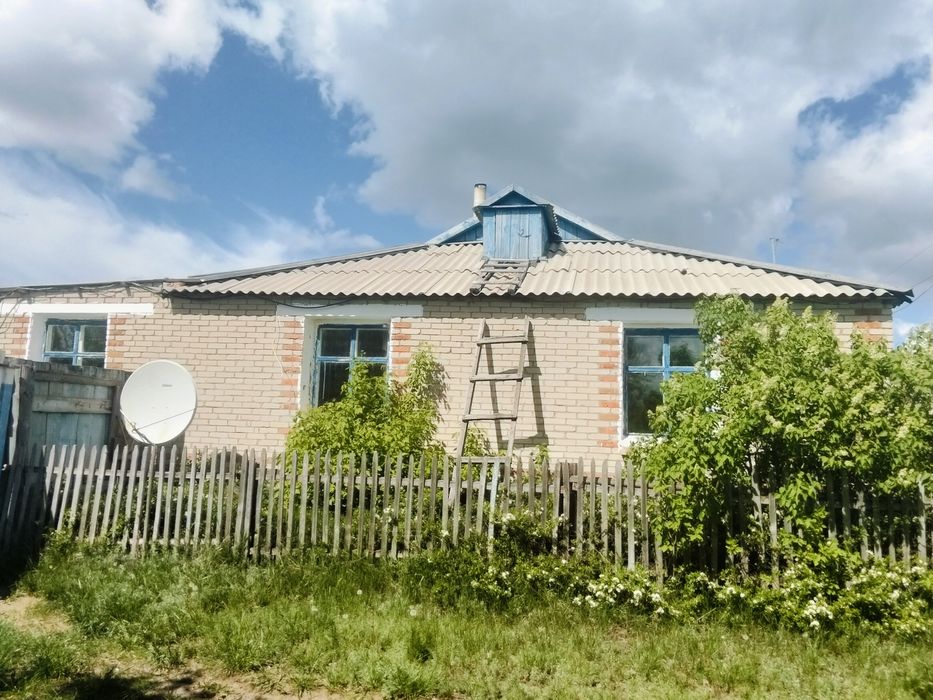 Продам дом шпальный на разбор