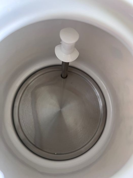 Fierbator electric ceramic nou