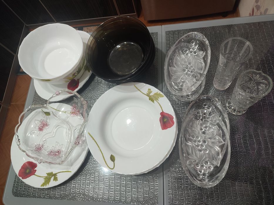 Тарелки  большие