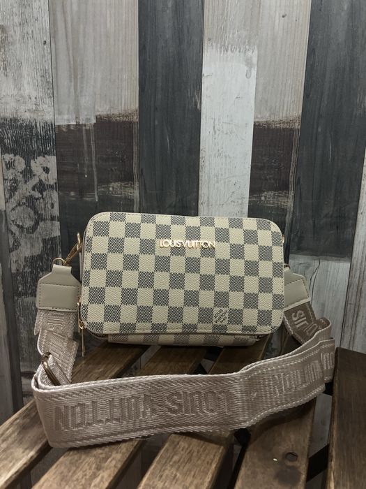 Дамски чанти Louis Vuitton