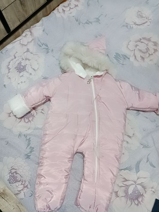 Qiz bolalar qishki kiyimi