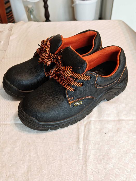 Чисто Нови Супер Удобни Обувки PALL STAR за Мъже и Жени номер 40