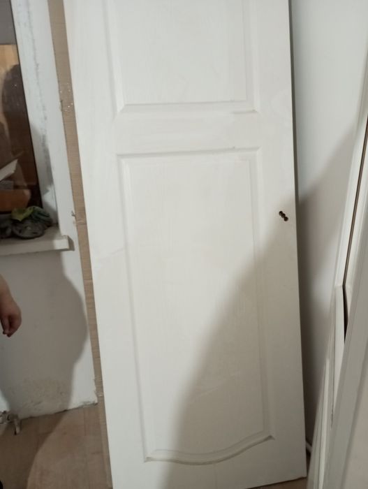 Продам 2 межкомнатные двери