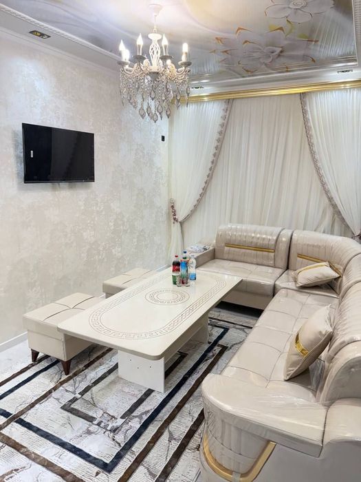 В Шайхонтохурском районе, рядом со станцией метро «Гафура Гуляма»,