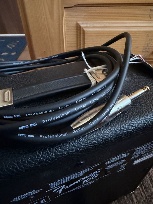 Vand chitara electrica Arrow LP, cu amplificator Fender