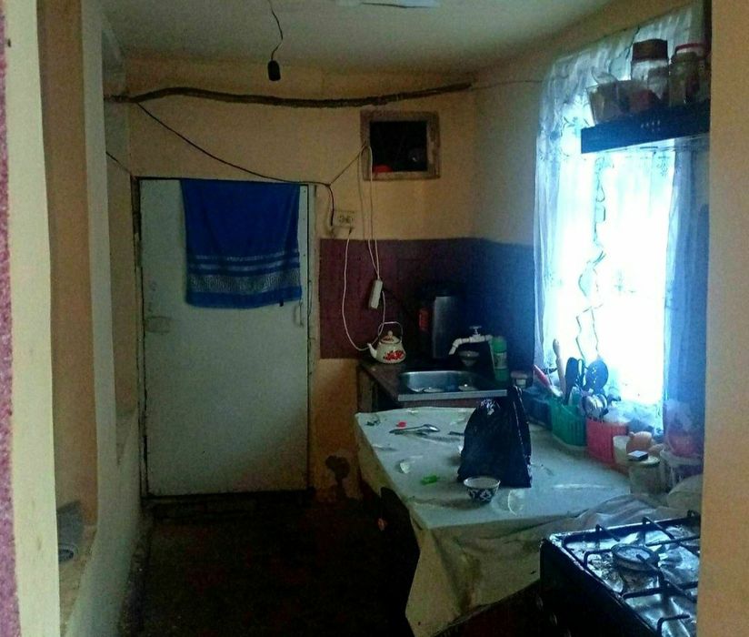 Янгийул туманида икки хонали уй сотилади.