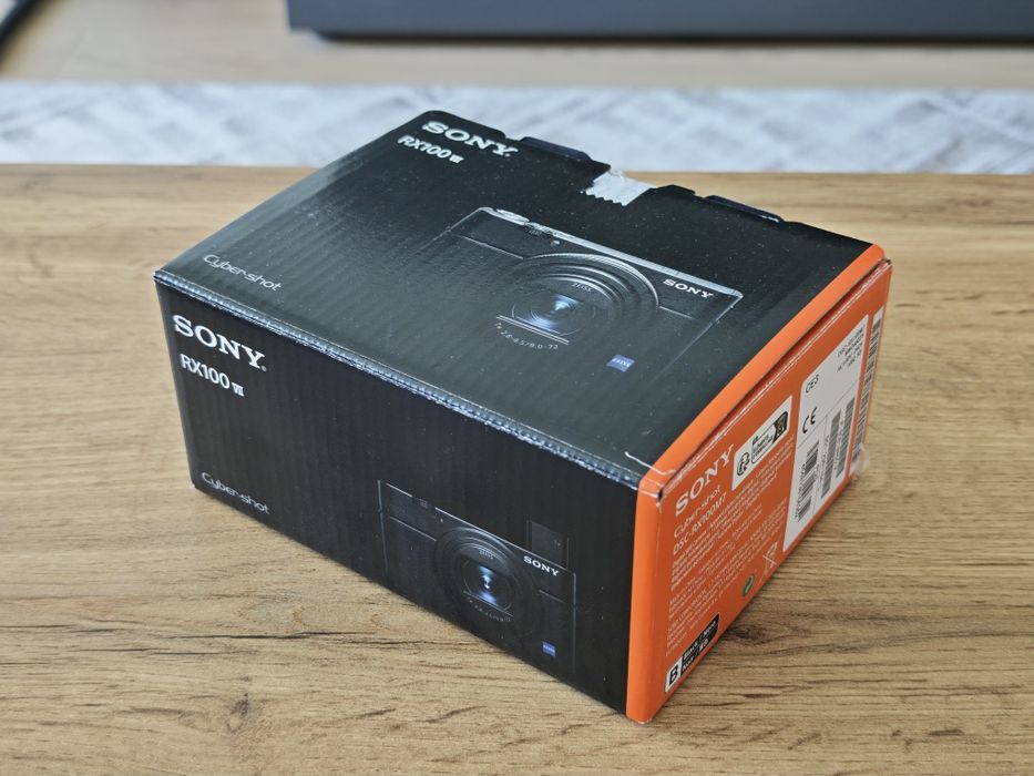 Sony RX100 Mark VII (Комплект)