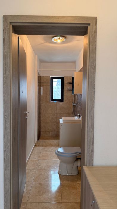 Inchiriez garsoniera