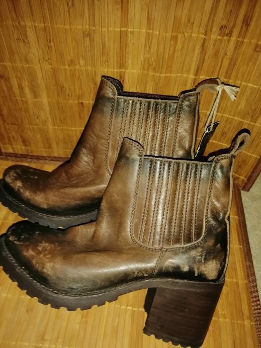 Дизайнерски дамски боти естествена кожа