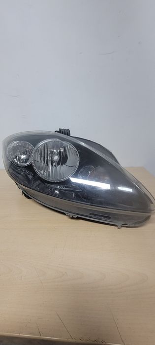 Seat Altea Far dr 89320101