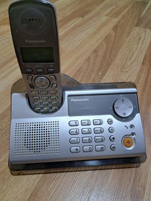 Телефон Panasonic б/у на запчасти