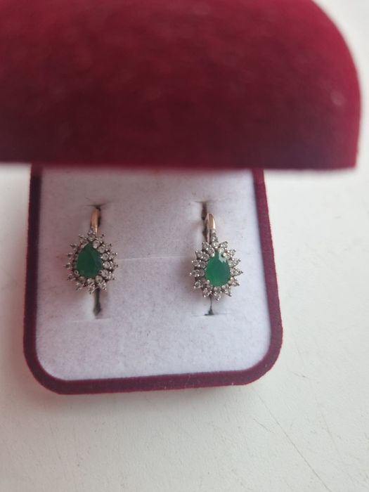 Продаю золотые серёжки, 4,5 грамма,Российское золото