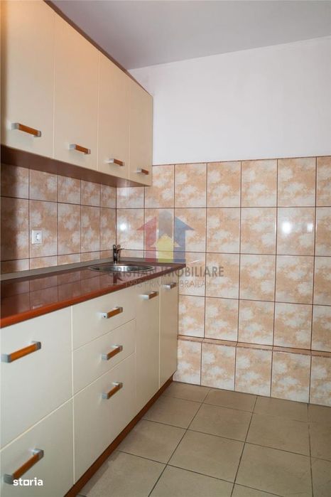 Hala industrialadepozitare+ Birouri,425 mp, acces tir - Dorobantilor