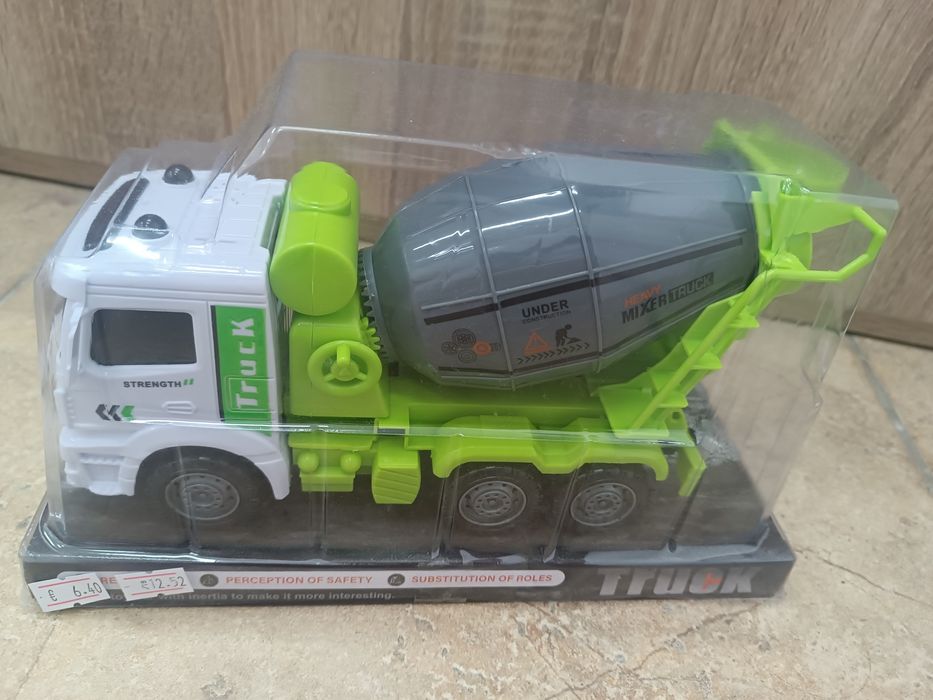 Детски бетоновоз или камион за боклук
