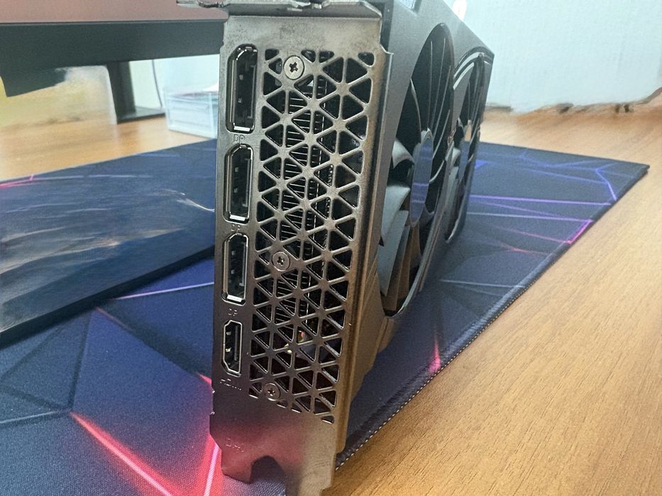 Продам видеокарты