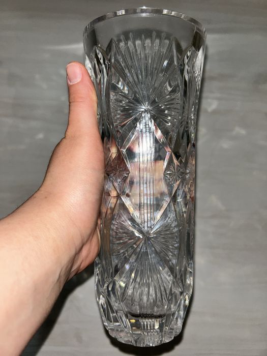 Хрустальная ваза