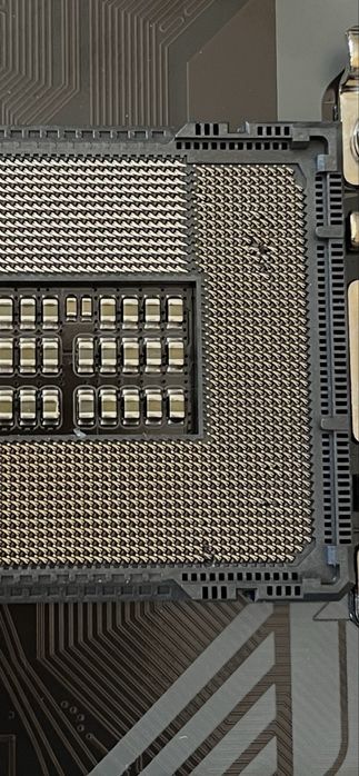 дънна плата GIGABYTE B760M H DDR4  LGA1700 5огънати пина