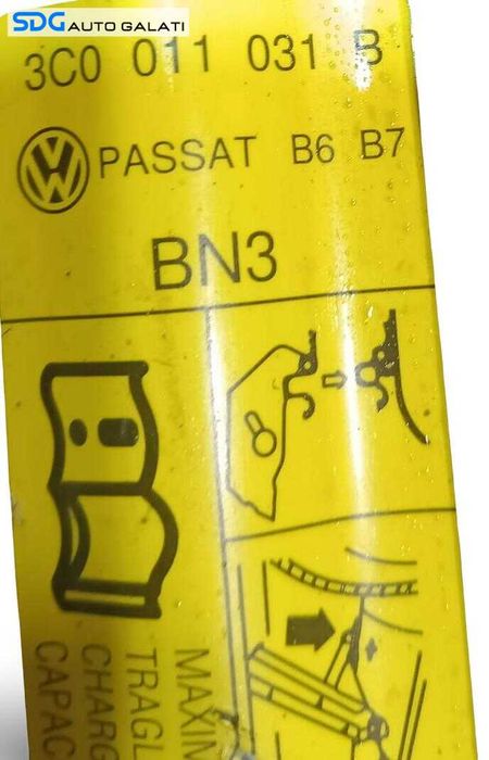Cric Volkswagen Passat B6 2005 - 2010 Cod 3C0011031B [MX0478]
