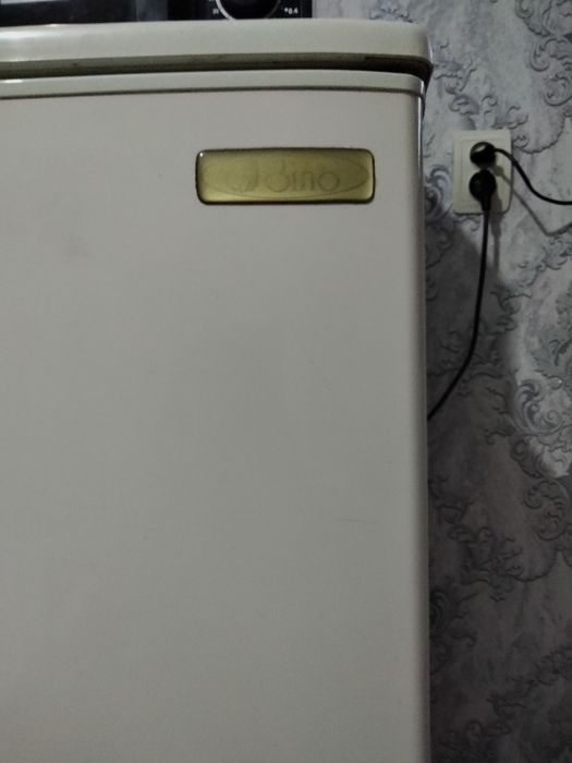 Холодильник сатылады