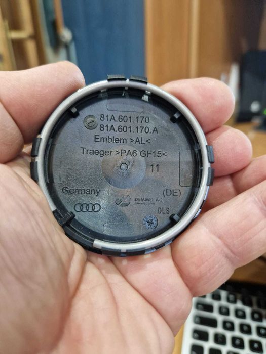 Cablu original Volkswagen USB-C 70 cm / Capace centrale jante audi