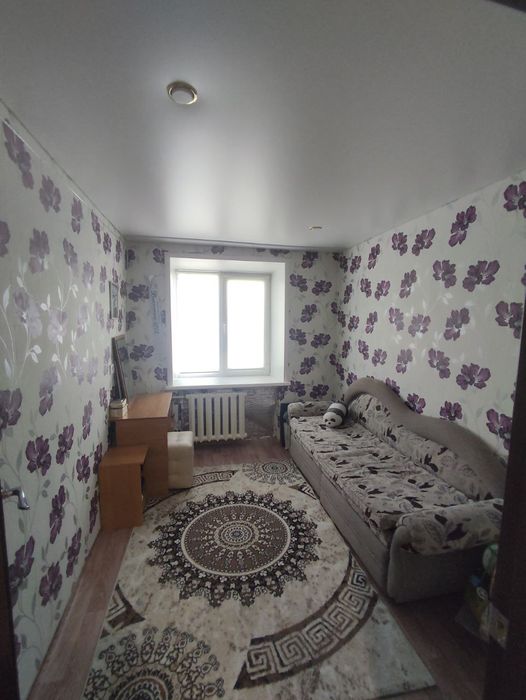 Продам квартиру 4-х комнатную