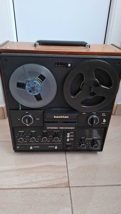 Vând magnetofon Kashtan