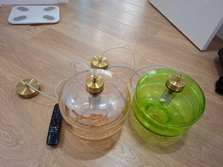 Продам люстры, новые