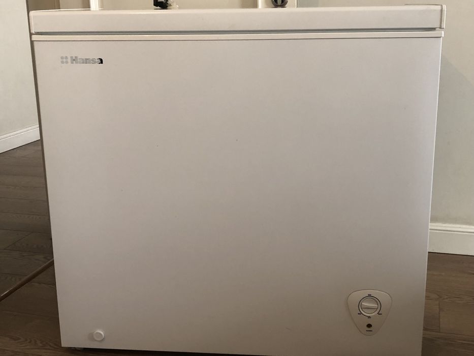 Морозильник Hansa 198 л белый