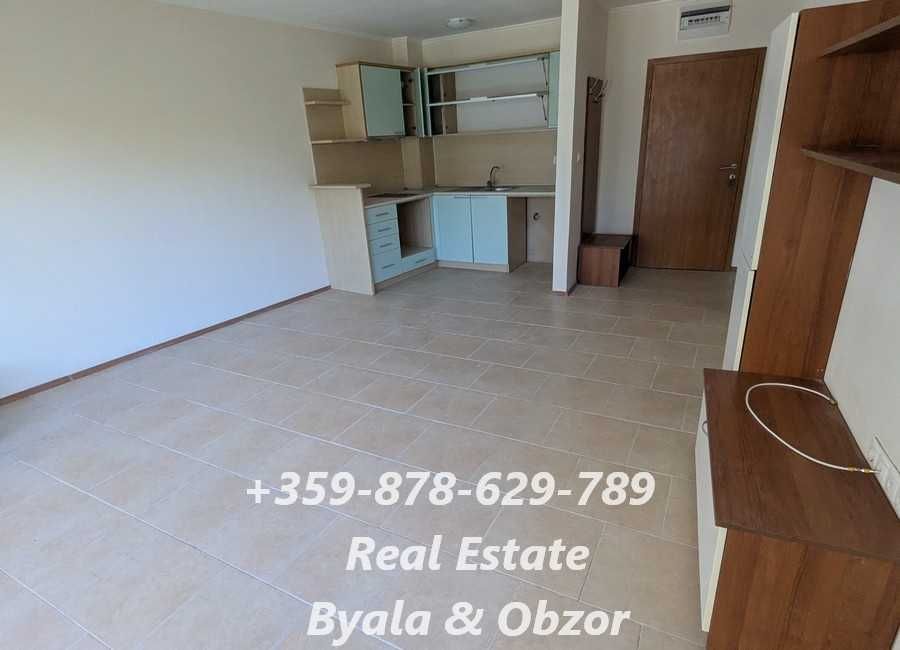 Продава се Двустаен апартамент в Обзор - 65 кв.м за 784 €/кв.м - Снимка #4