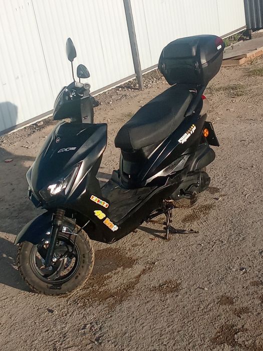 Продам скутер м10