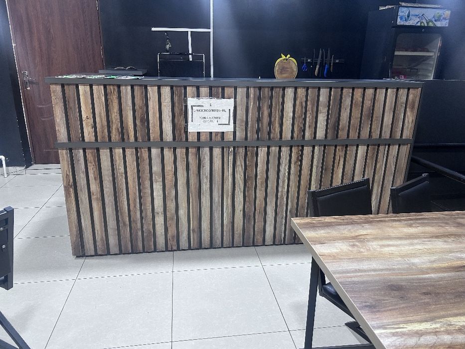 Kafe uchun mebel va uskunalar sotiladi
