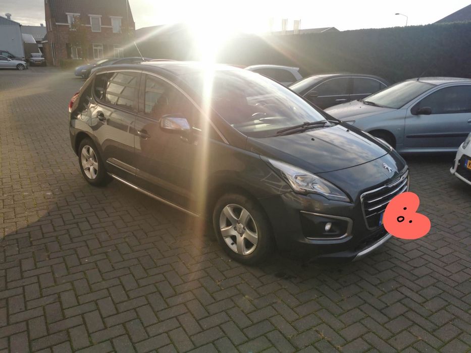 Peugeut 3008 hibrid