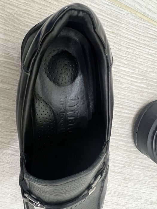 Кожанный обувь Tiflani