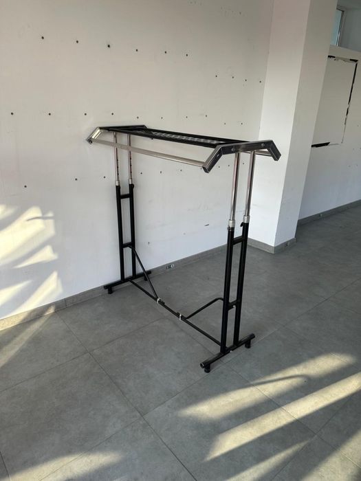 Продам вешалки для магазина