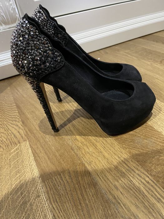 Продам  обувь