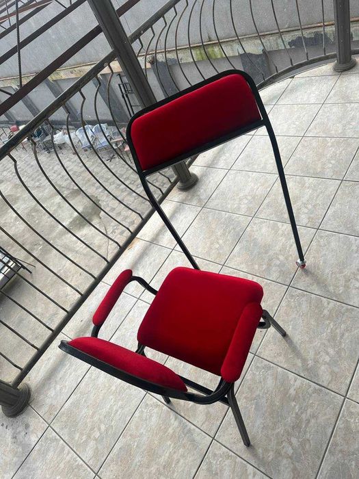 namoz stul (birinchi qo'l) shaxar ichida yetkazib berish bepul