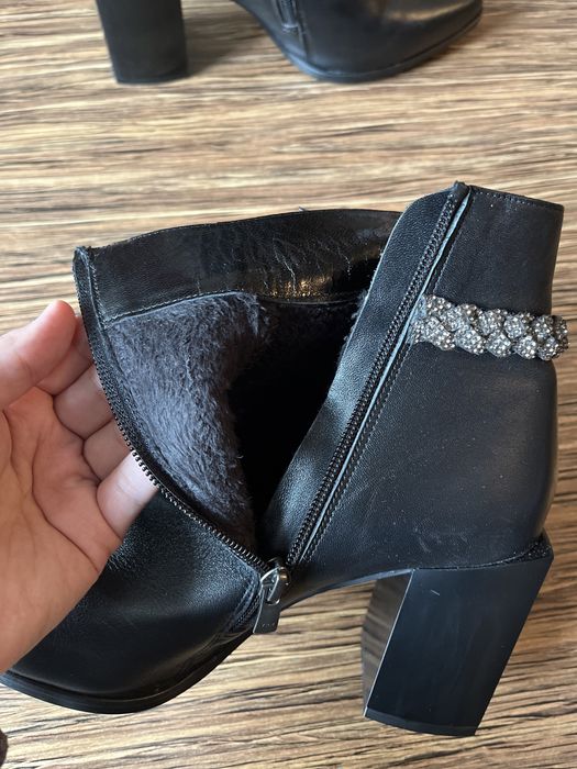 Кожаные ботинки новые