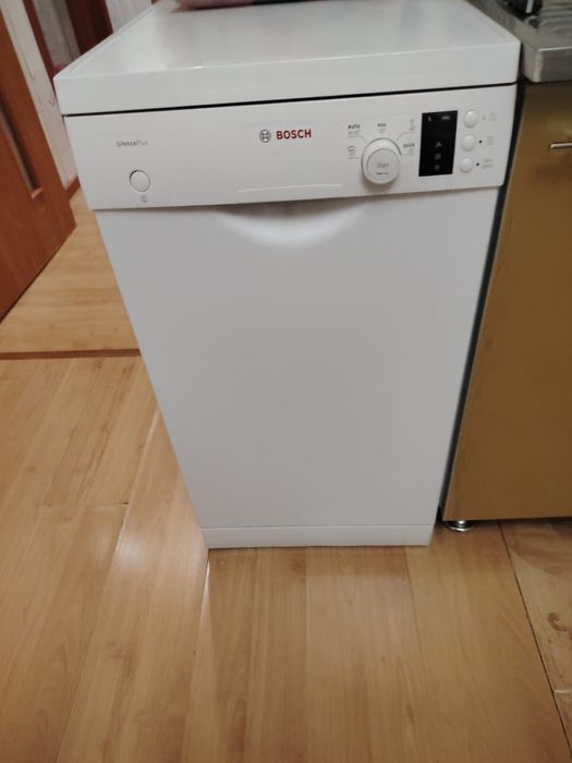 Продам посудомоечную машину BOSCH