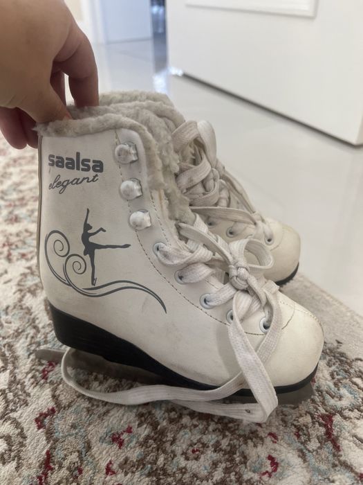 Продам коньки. Размер 29. Состояние очень хорошее