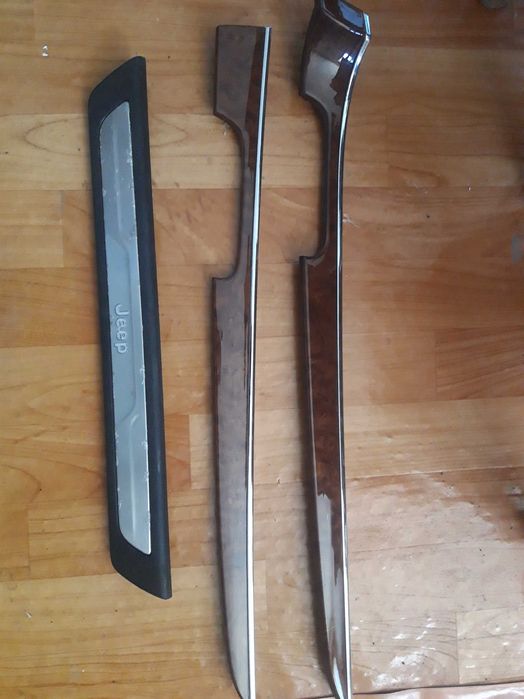 Лайсни за врати и декоративен праг за Grand cherokee wk2