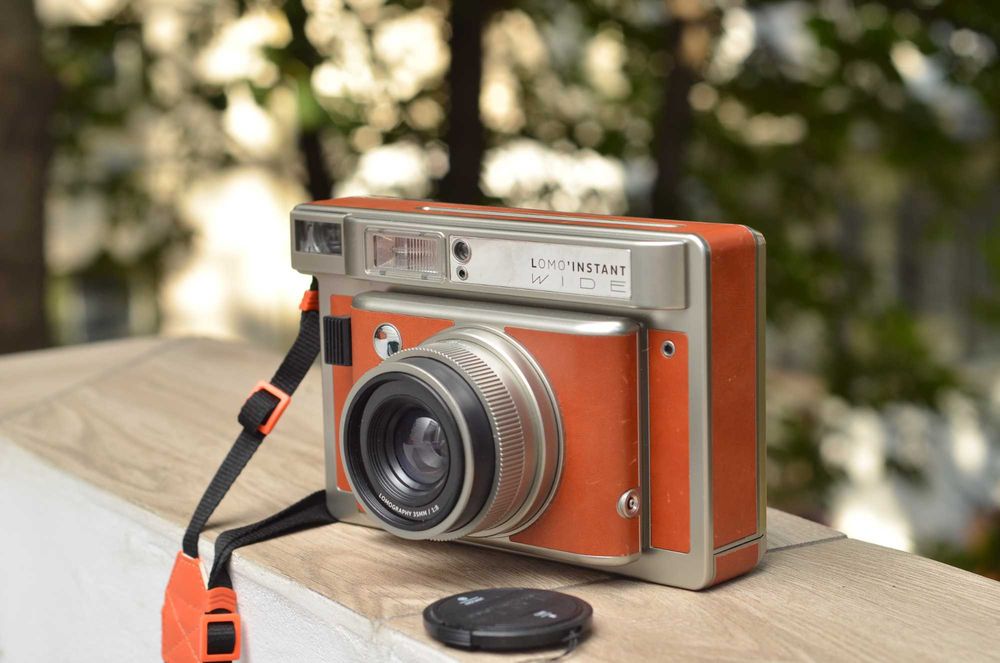 Aparat foto instant Lomo Instant Wide